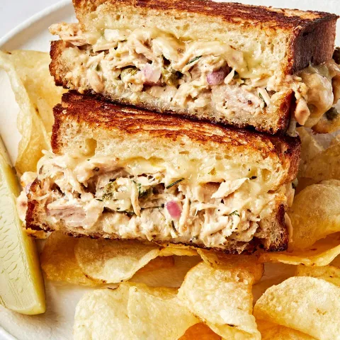 Sandwich photograph for Tuna melt
