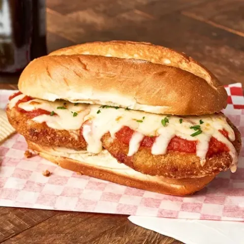 Sandwich photograph for Chicken parmesan sub