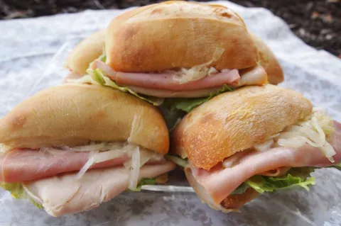 Sandwich photograph for Peruvian butifarra sandwich