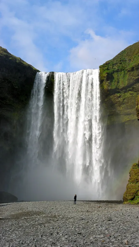 Waterfall photograph for Falafel pita sandwich
