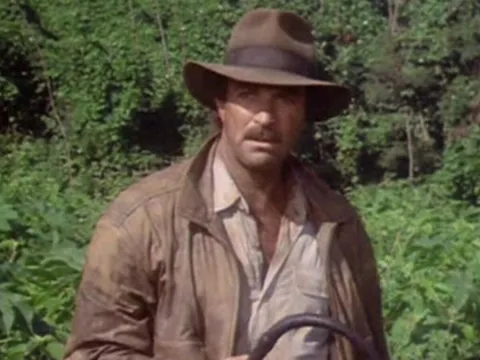Selleck photograph for French dip